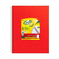 Cuaderno espiralado Éxito Universo, tapa de cartón forrada roja, 21 x 27cm. 60 hojas rayadas